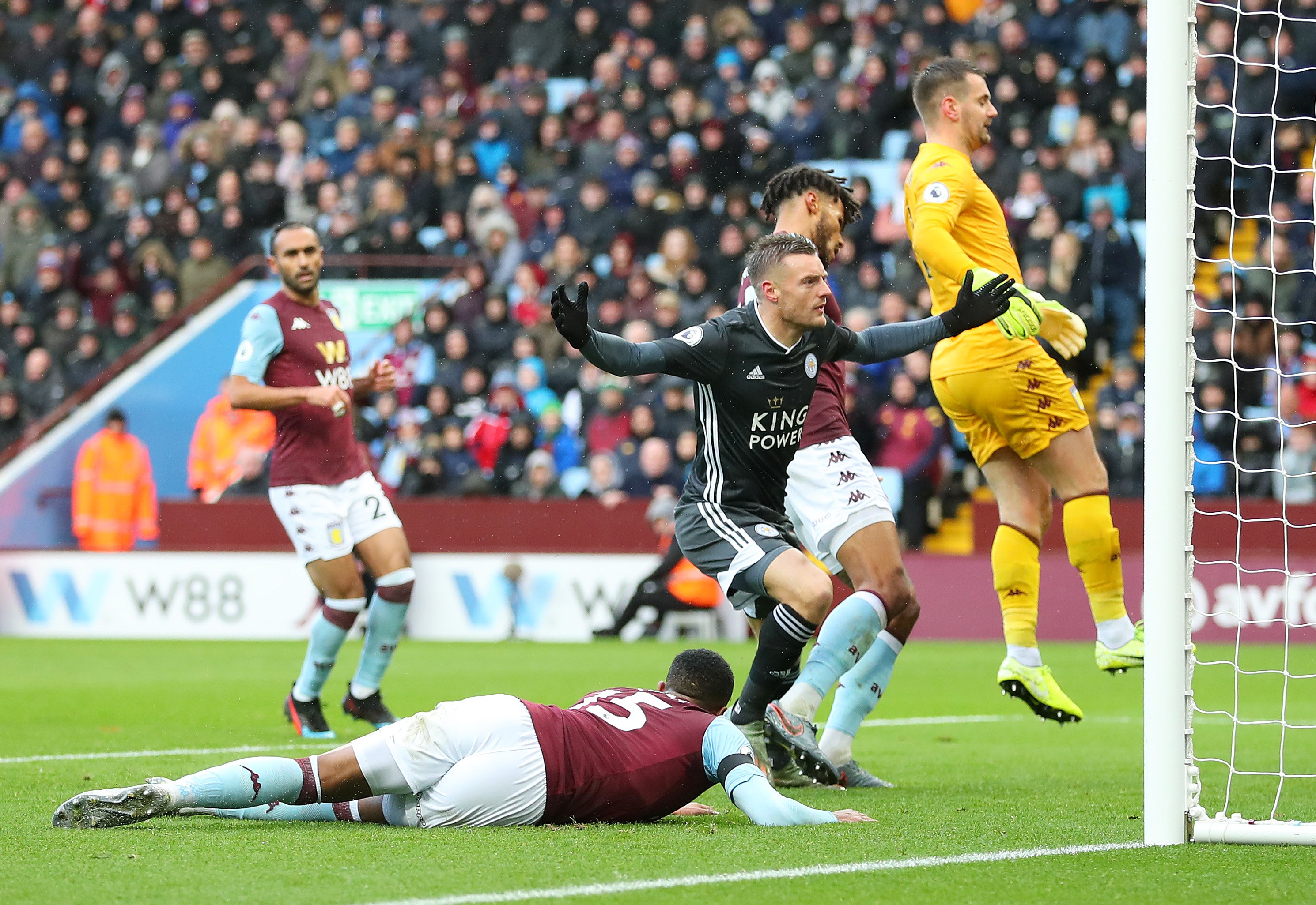 球队管理方 球队管理方